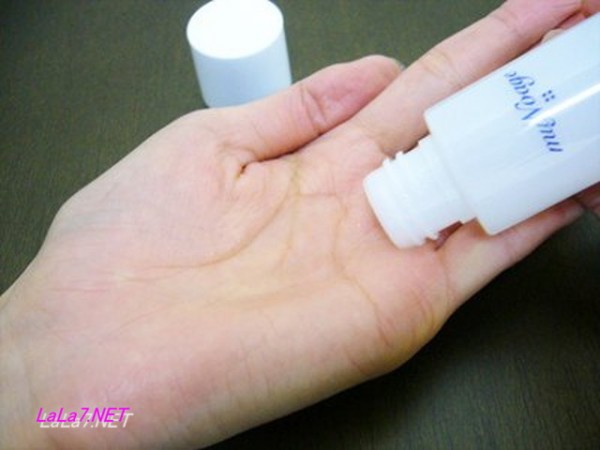 ドクターコスメ「muNoage(ミューノアージュ)」のトライアルキットの化粧水