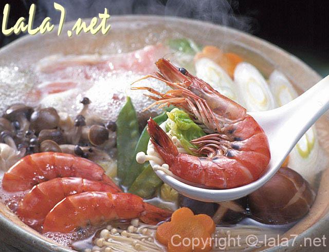 鍋料理　海老の土鍋料理